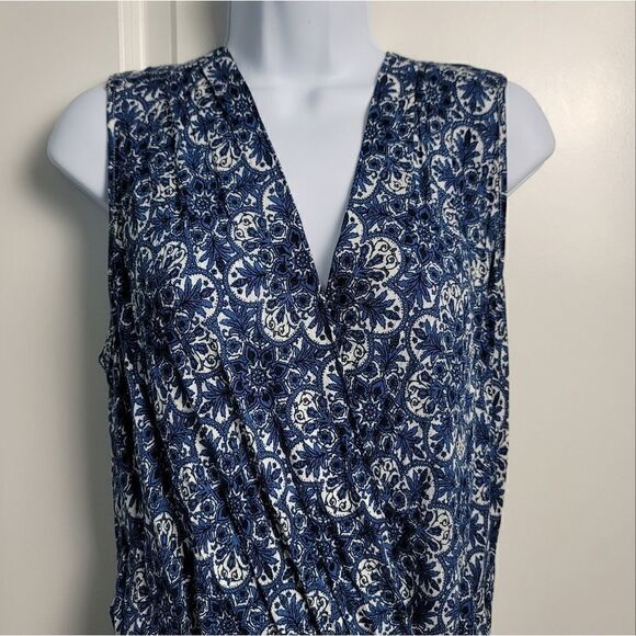 HEARTLOOM Floral Print Romper  - Picture 2 of 10